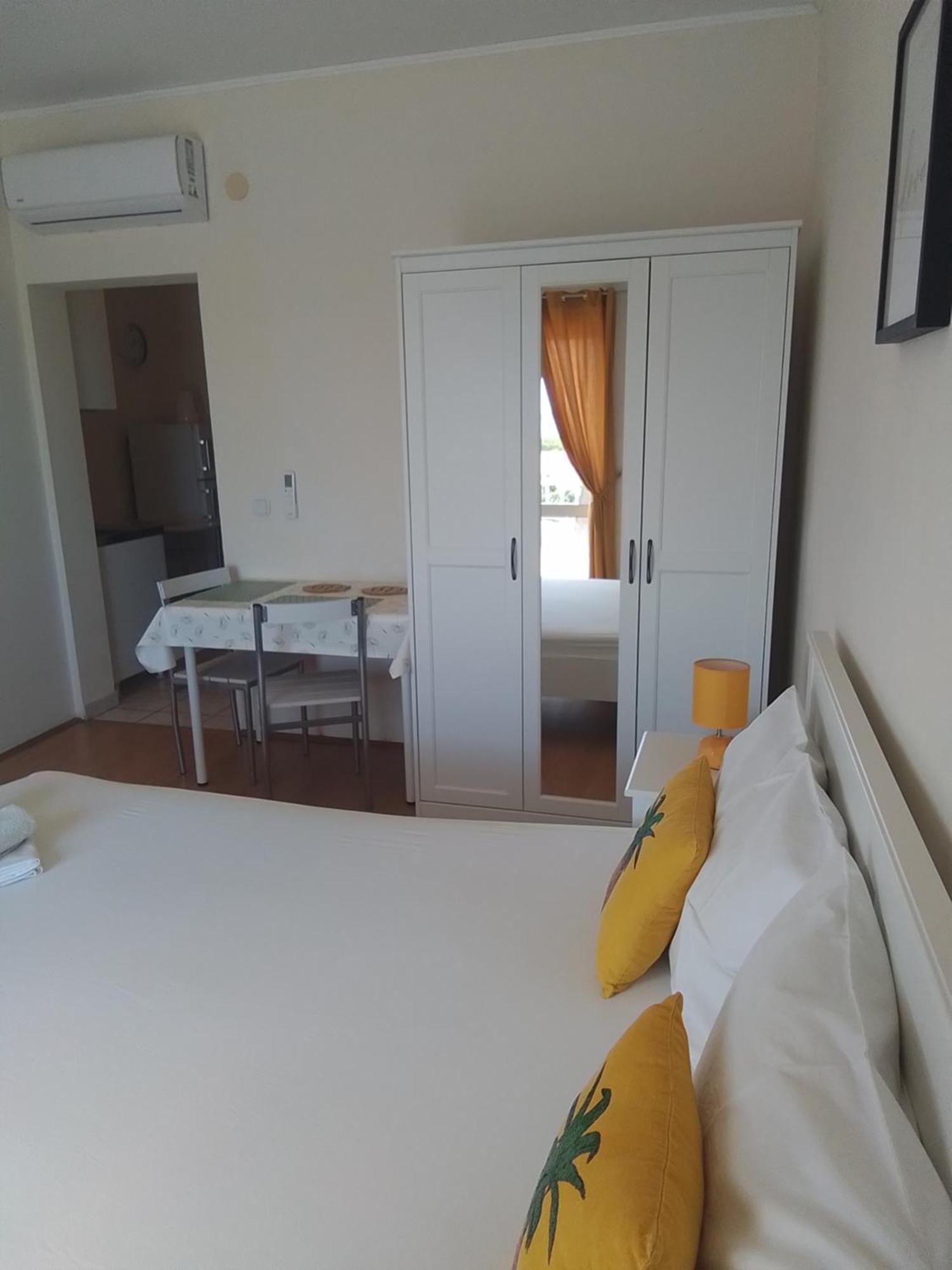 Apartmani Fani 2 Min Walking From Sea Orebic Luaran gambar
